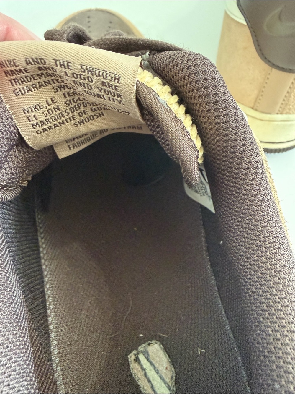 NIKE AIR FORCE 1 07 LV8 EMB HEMP BROWN-COCONUT MILK  Sz 11  [FB8878-200] - Picture 4 of 7